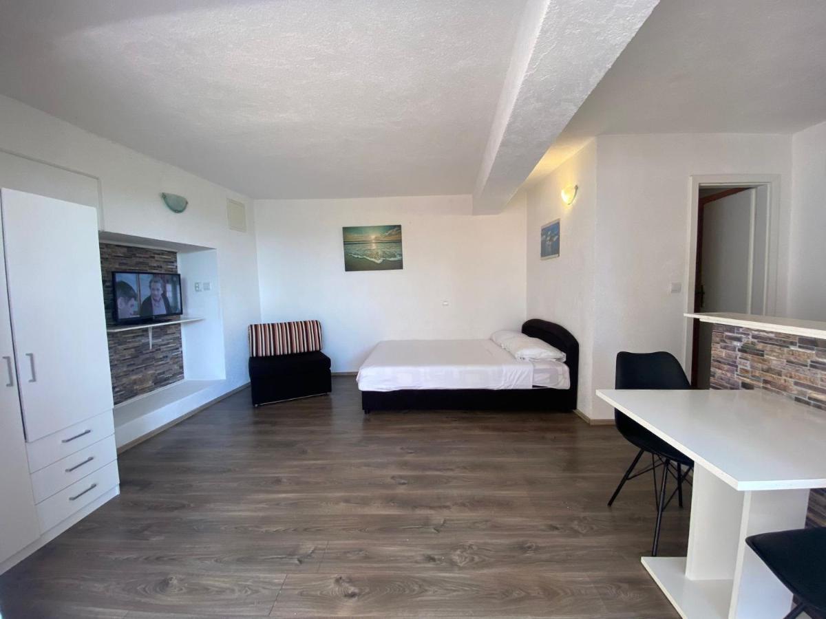 Seaside Secluded Apartments Cove Tvrdni Dolac, Hvar - 12655 Gdinj Eksteriør bilde