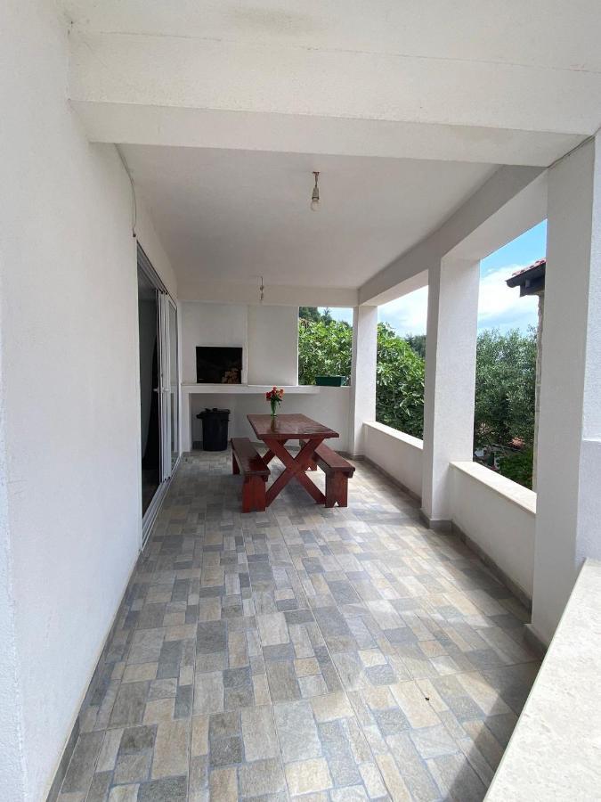 Seaside Secluded Apartments Cove Tvrdni Dolac, Hvar - 12655 Gdinj Eksteriør bilde