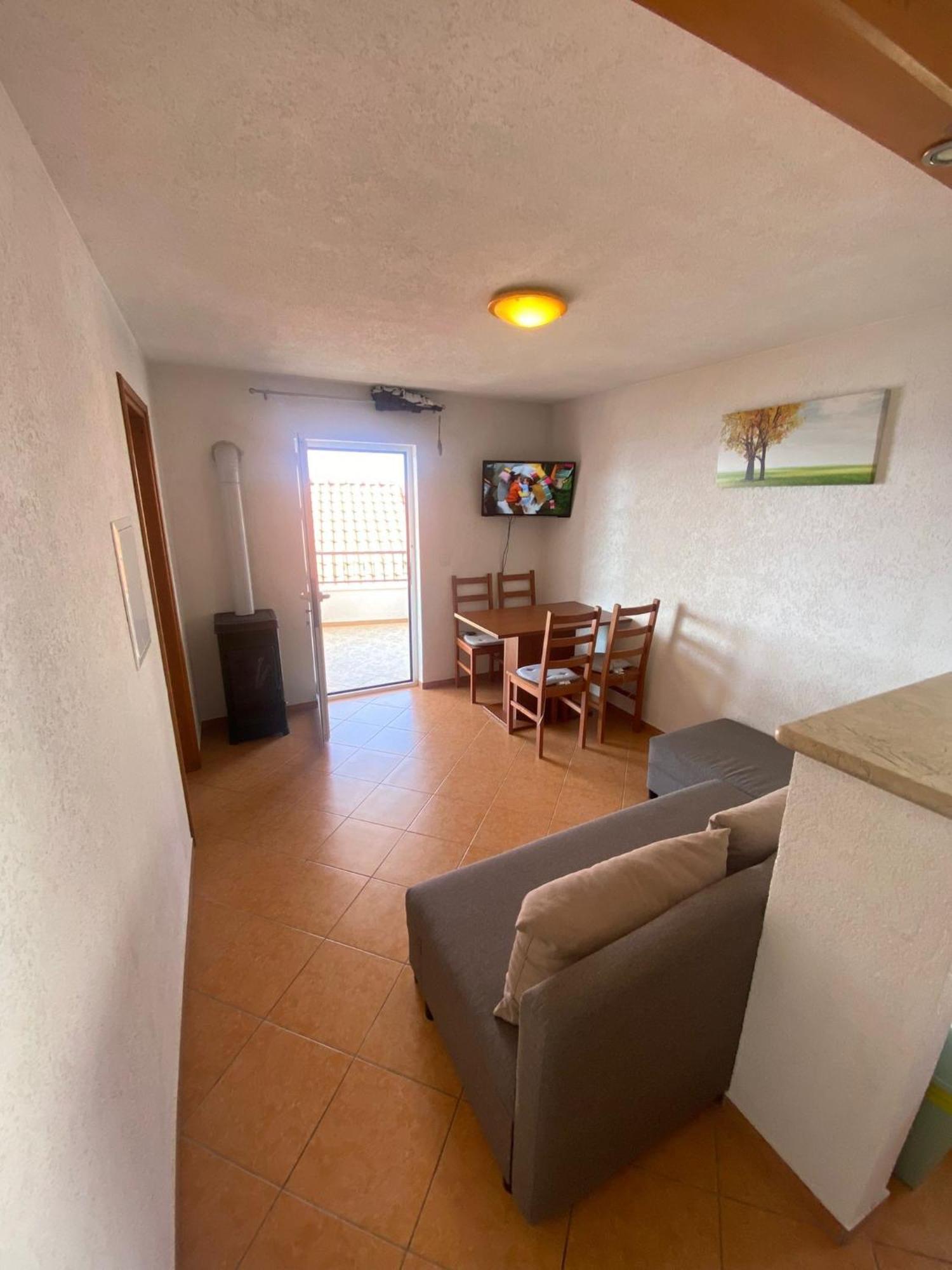 Seaside Secluded Apartments Cove Tvrdni Dolac, Hvar - 12655 Gdinj Rom bilde